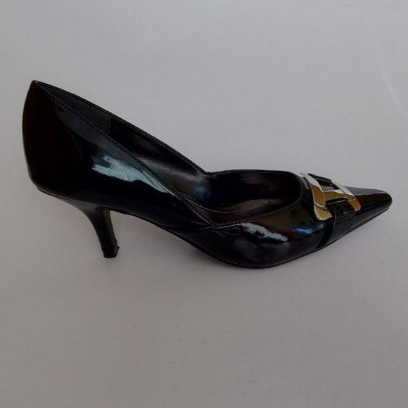 Black Patent Heels With Silver Buckle - Picture 4 of 13